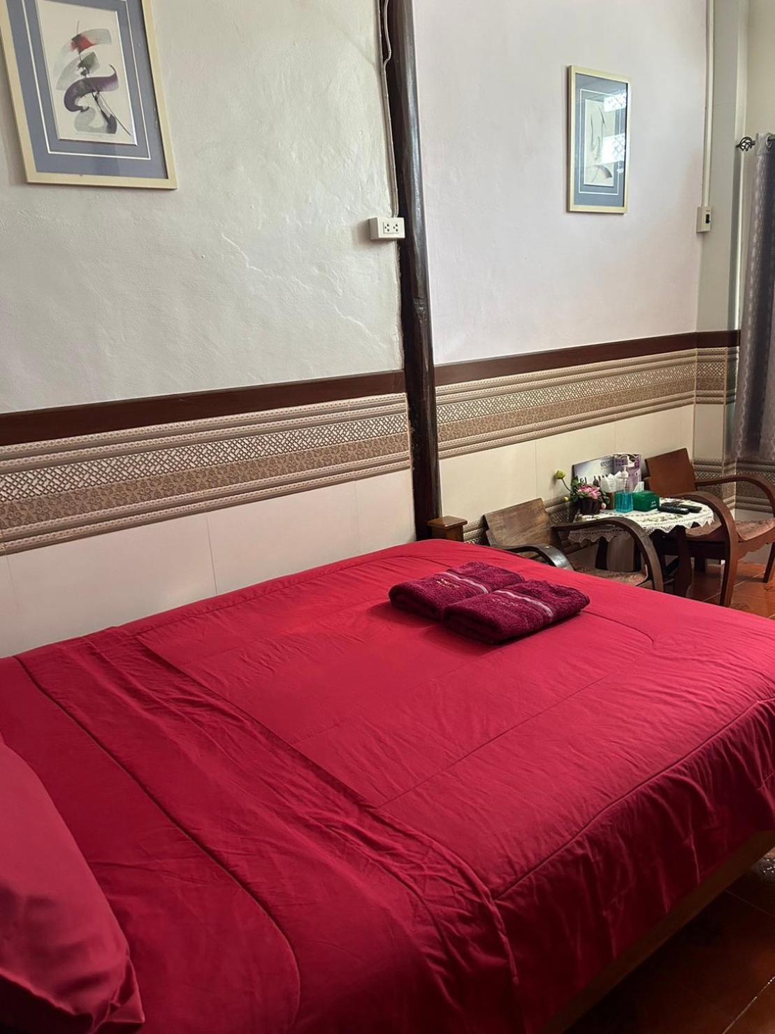 Baan Are Gong Riverside Homestay Phra Nakhon Si Ayutthaya Exterior foto